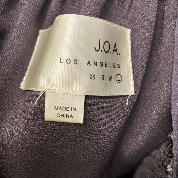 J.O.A. Polka Dot Off-the-Shoulder Midi Dress - Picture 3 of 8